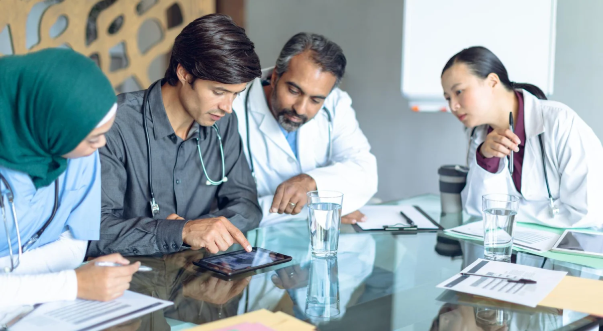 EMR vs EHR: Clinical Workflow Insight by Tempe Healthcare IT Service Provider
